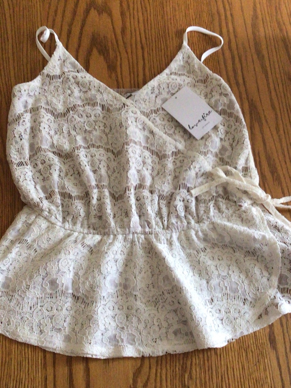 Love Fire Ivory Lace Spaghetti-Strap Peplum Camisole L